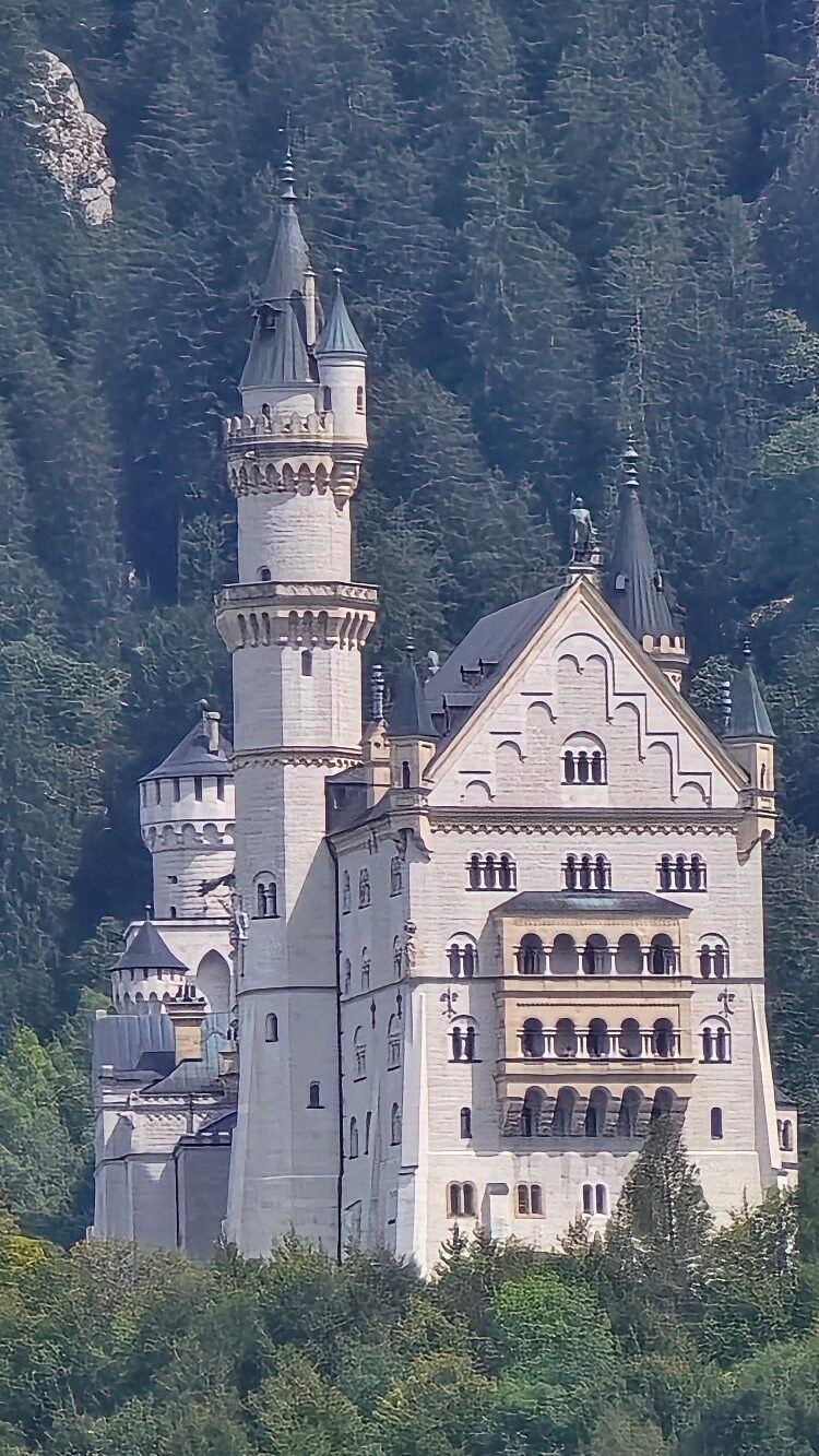 Neuschwanstein Castle